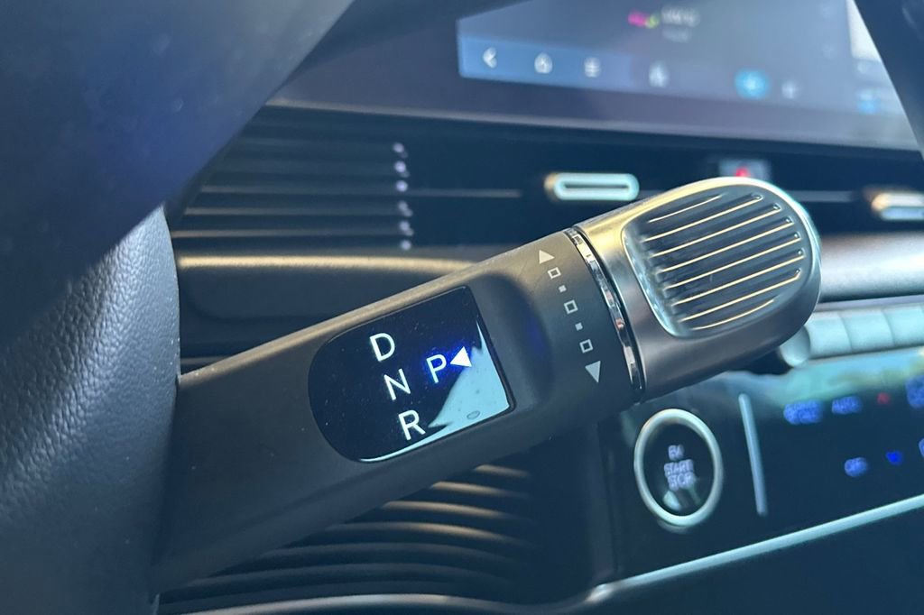 Used 2025 Hyundai Ioniq 5 SE RWD image 19
