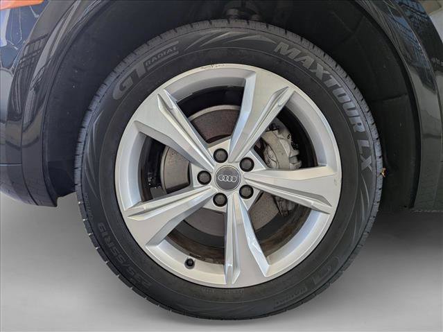 Used 2020 Audi Q5 2.0T Premium w/ Convenience Package AWD/4WD image 22