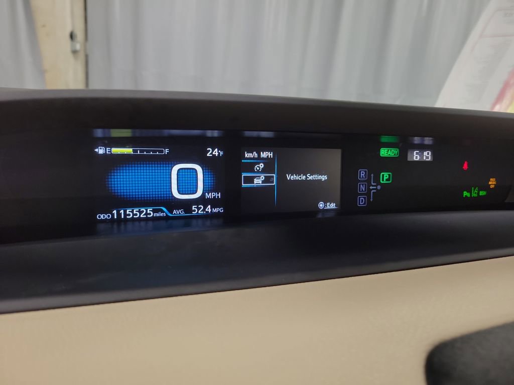 Used 2019 Toyota Prius XLE image 19