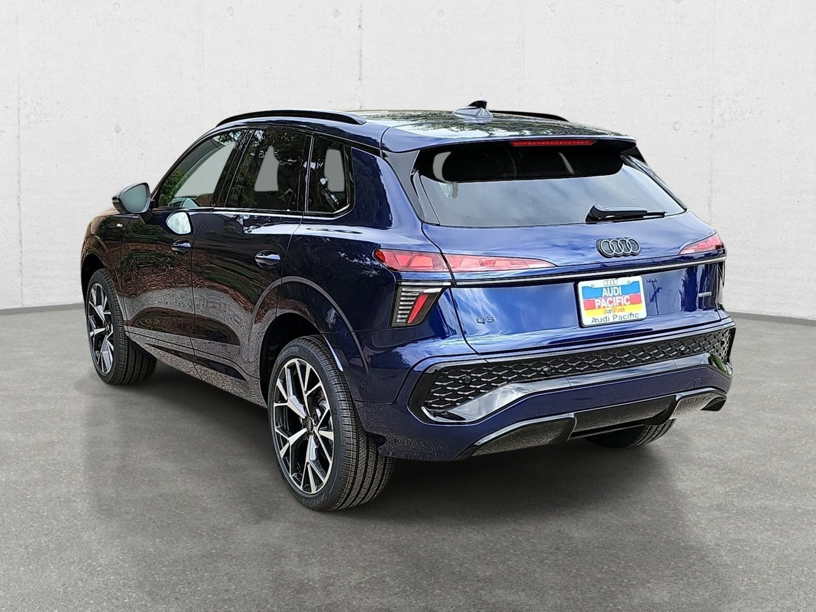New 2026 Audi Q3 quattro 2.0T AWD/4WD image 7
