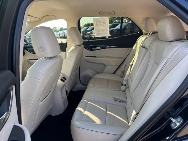 Used 2021 Buick Envision Essence FWD image 20