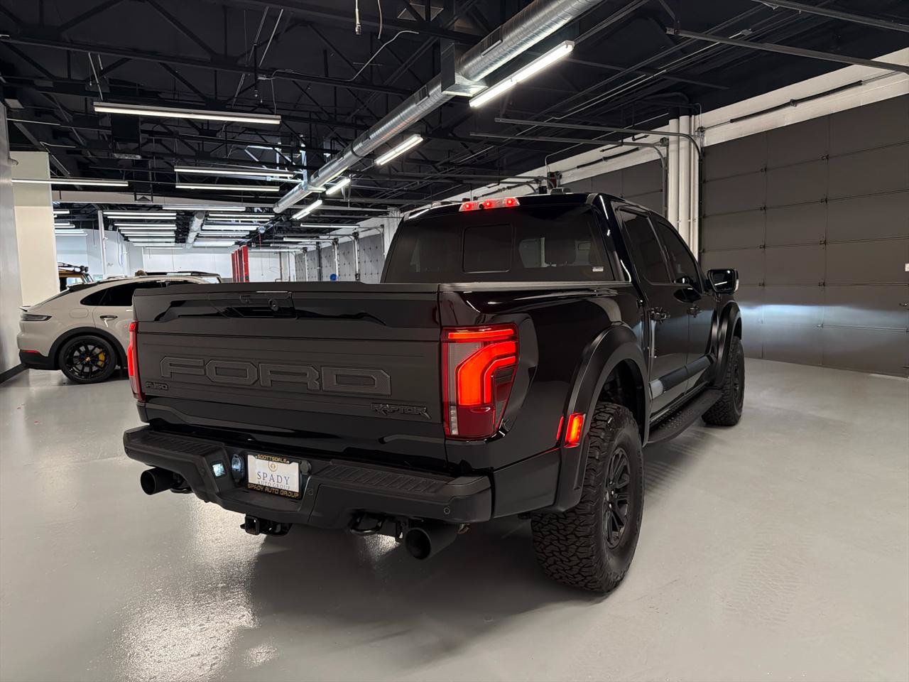 Used 2024 Ford F150 Raptor AWD/4WD image 9
