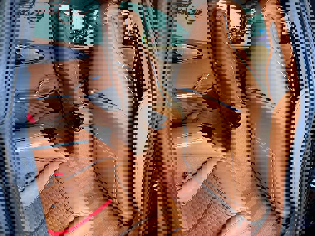 Used 2024 Ferrari Purosangue image 16