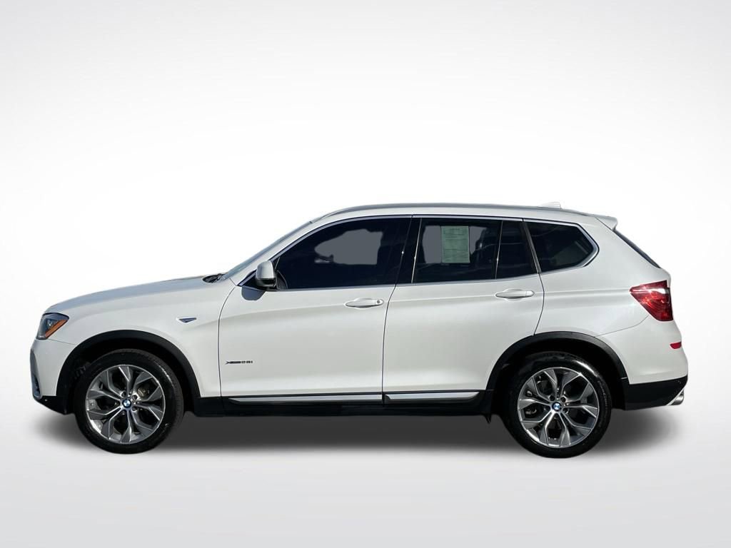 Used 2016 BMW X3 xDrive28i image 2