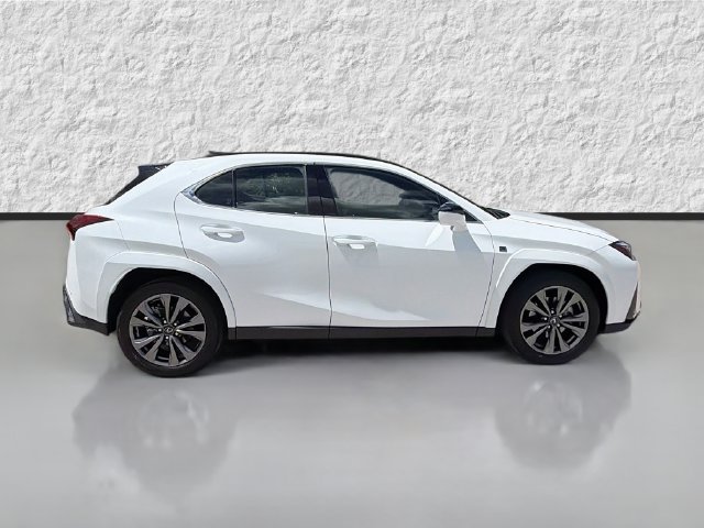Used 2025 Lexus UX 300h FWD image 2