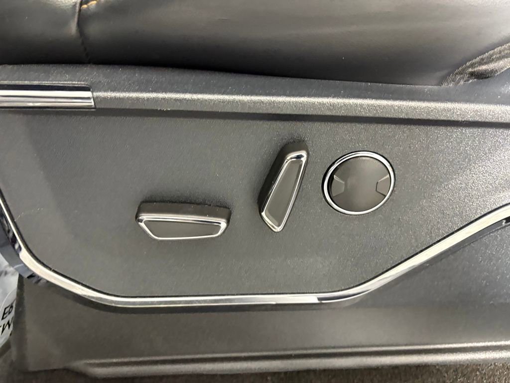 Certified 2023 Ford F150 Platinum image 15