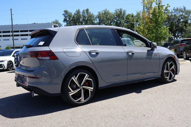 New 2025 Volkswagen GTI SE image 7