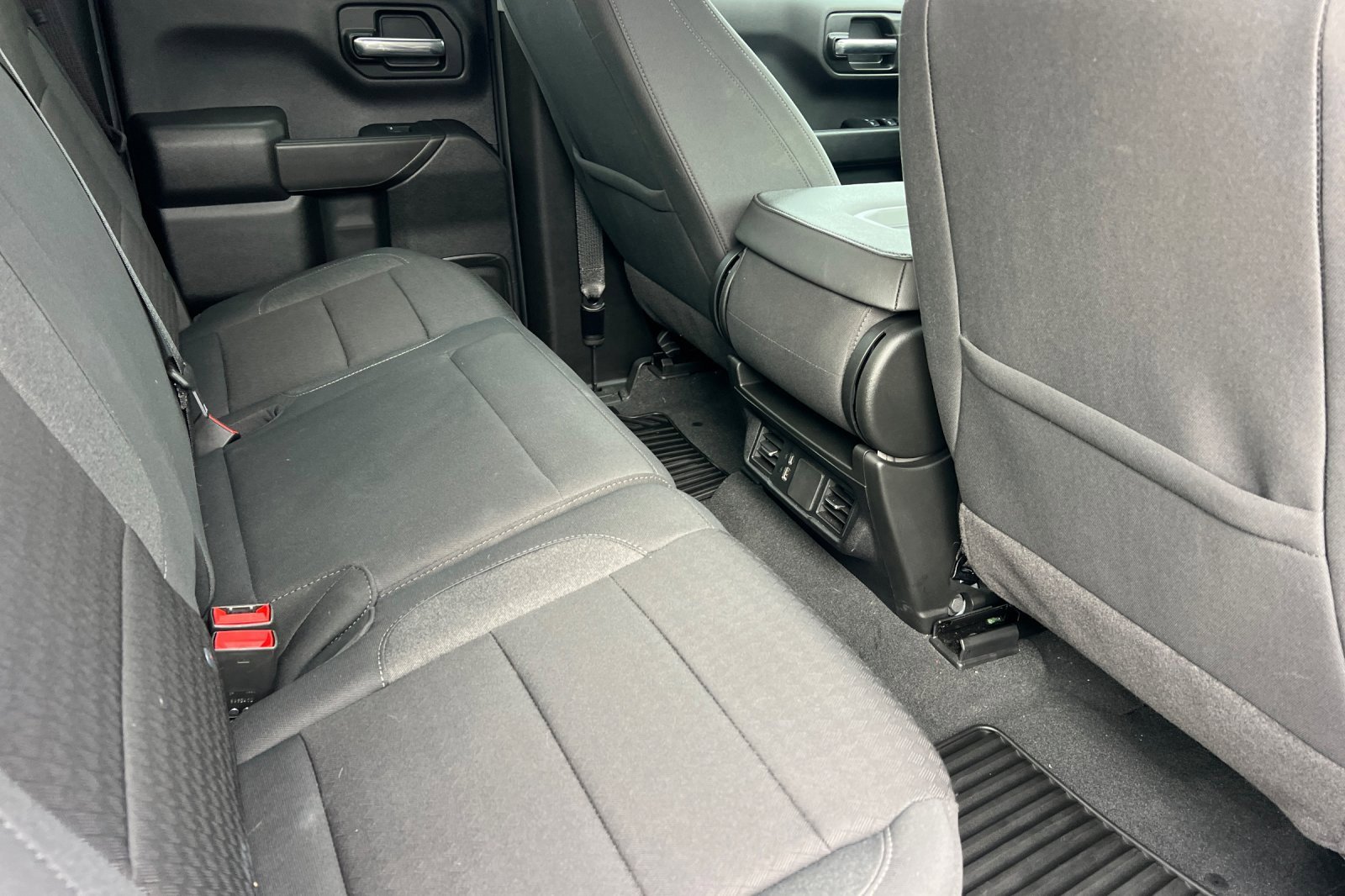 Used 2025 Chevrolet Silverado 1500 Custom w/ Rally Edition image 18