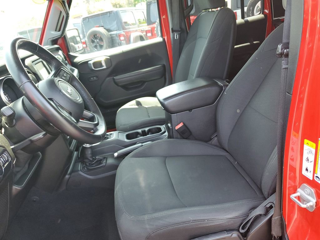Used 2020 Jeep Wrangler Unlimited Sport AWD/4WD image 15
