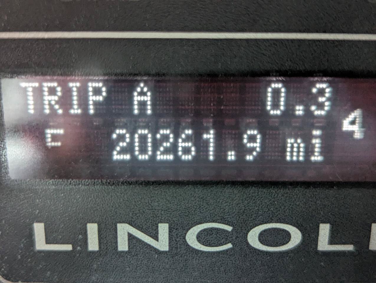 Used 2013 Lincoln Navigator L 4WD image 5