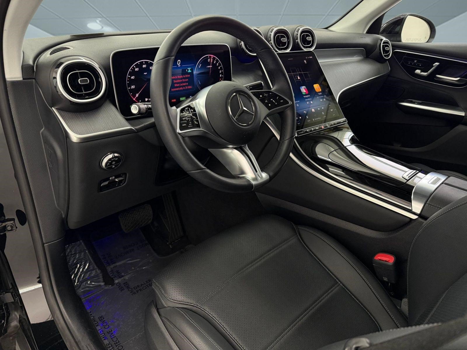 Certified 2025 Mercedes-Benz GLC 350e 4MATIC image 4