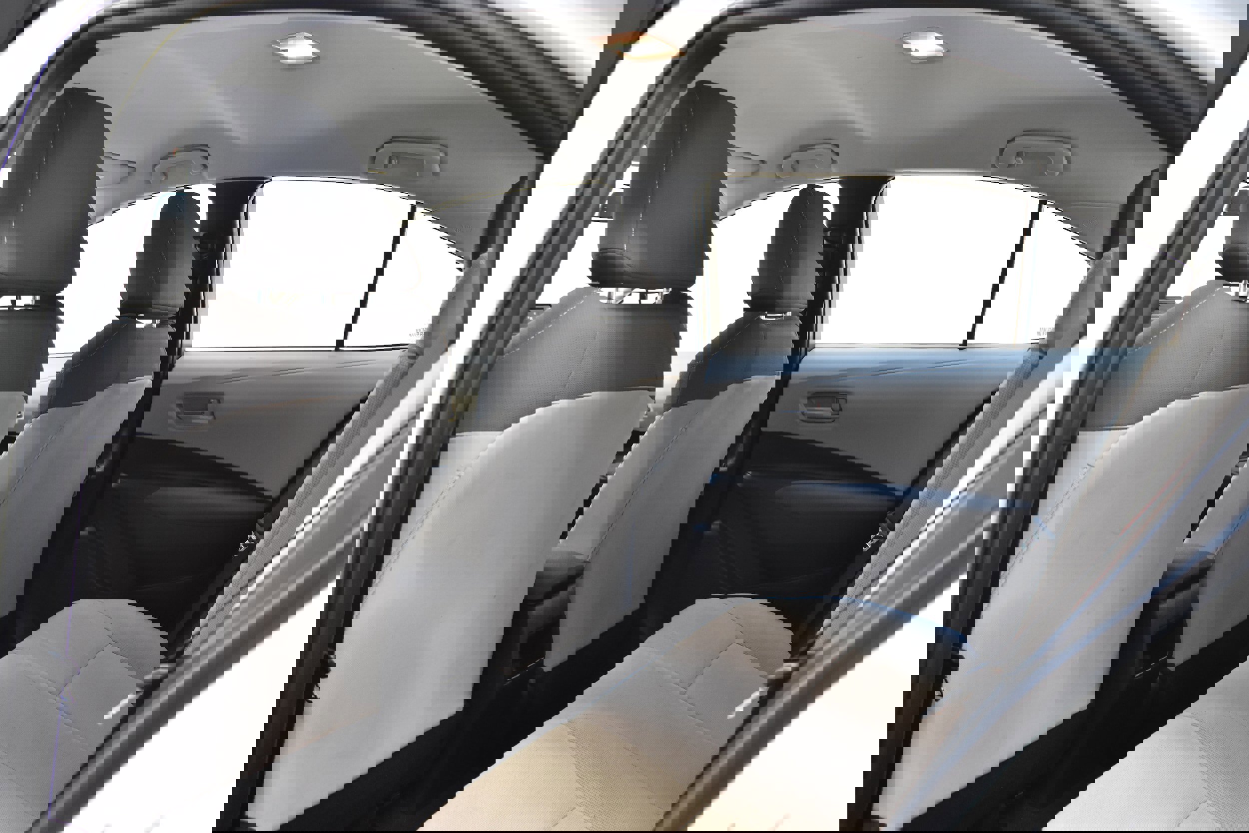 Used 2022 Toyota Corolla LE image 23