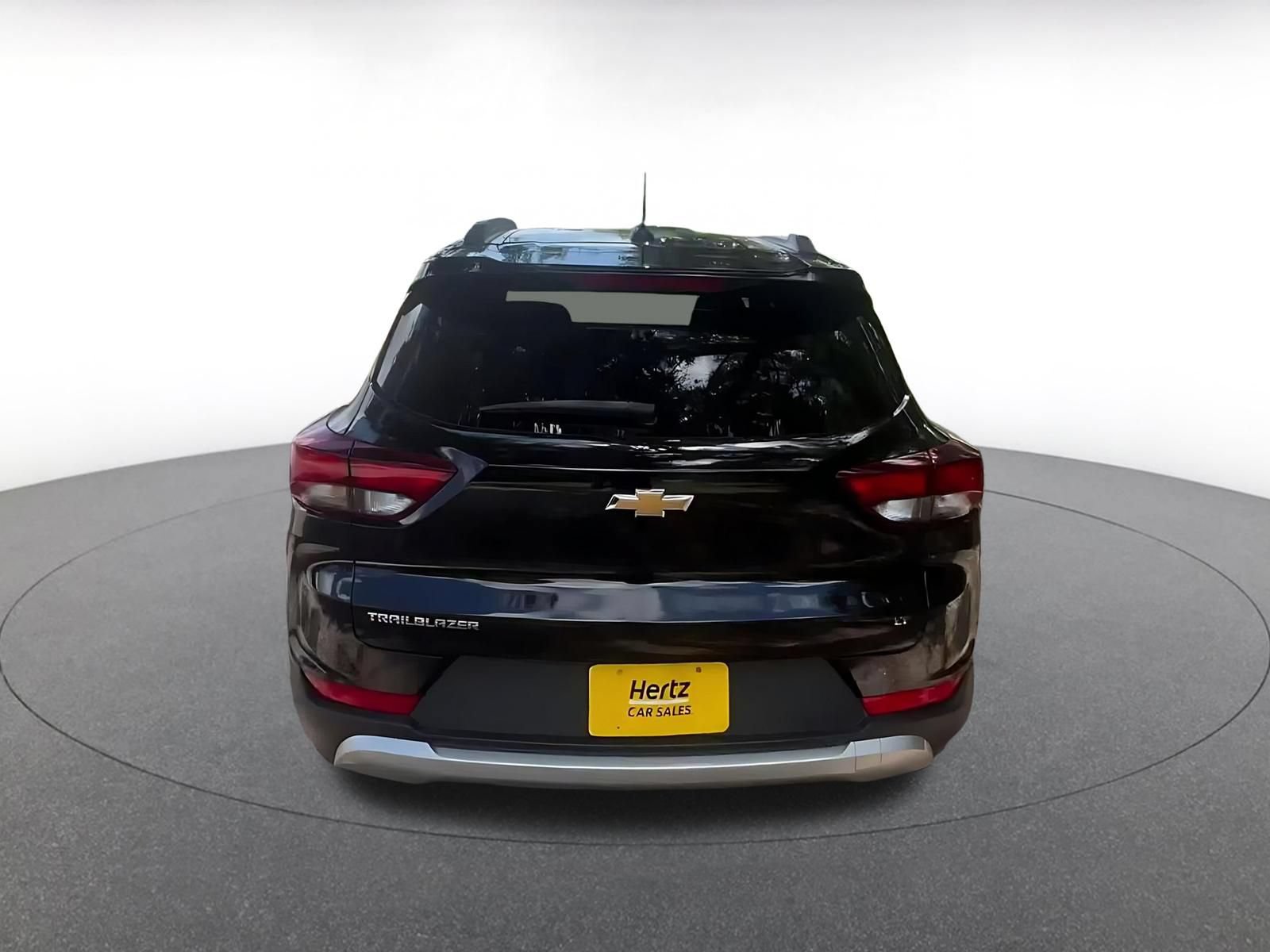 Used 2025 Chevrolet TrailBlazer LT FWD image 10