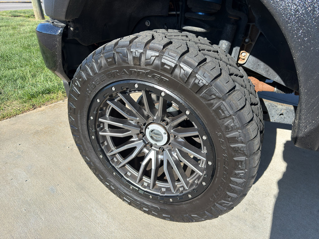 Used 2022 Ford F350 Platinum w/ Snow Plow Prep Package image 4