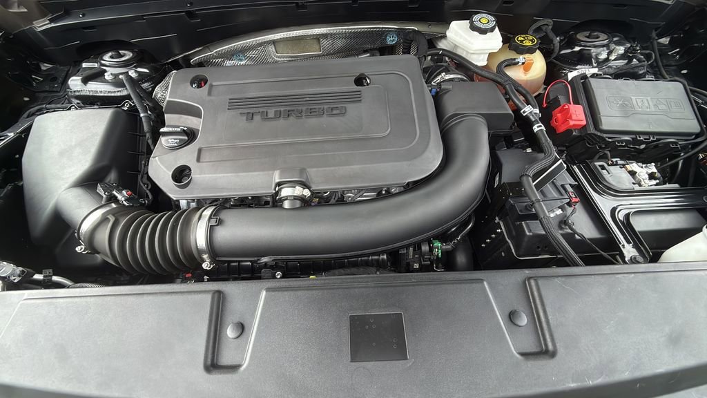 Used 2023 Buick Envision Preferred AWD/4WD image 21