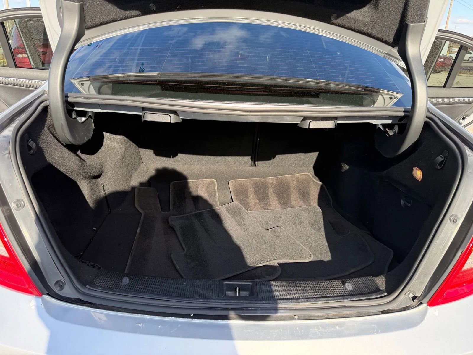 Used 2011 Mercedes-Benz C 300 4MATIC Sedan image 18