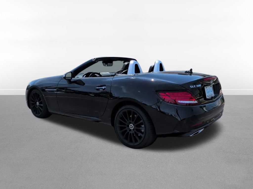 Used 2017 Mercedes-Benz SLC 300 image 8