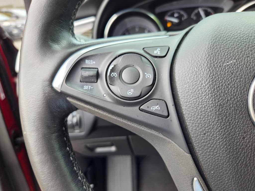 Used 2019 Buick Envision Essence AWD/4WD image 14