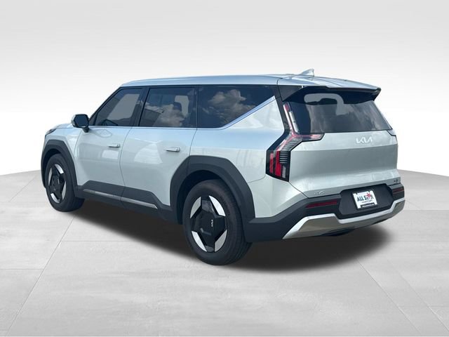 Used 2024 Kia EV9 Light Long Range image 7