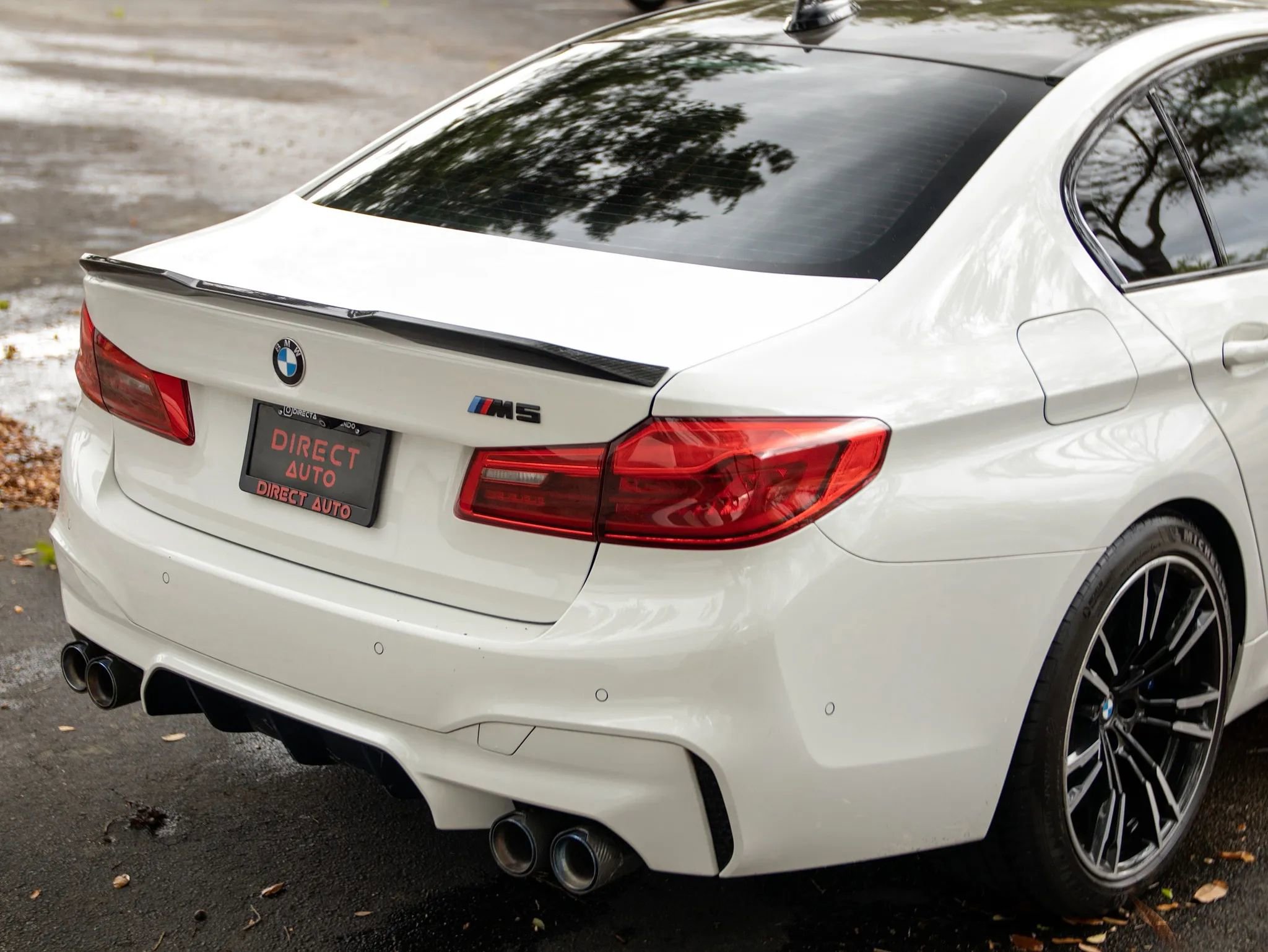 Used 2019 BMW M5 w/ Executive Package image 15