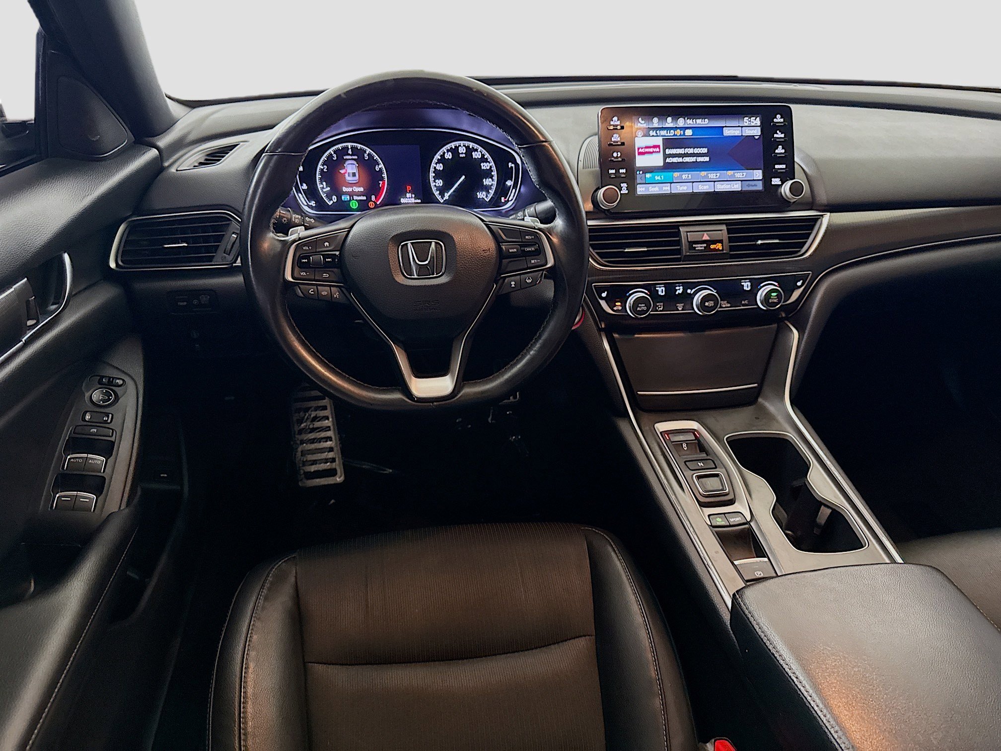 Used 2018 Honda Accord Sport image 17