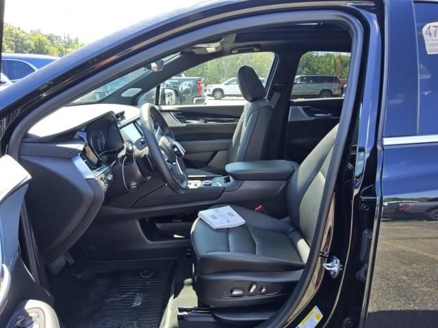Used 2026 Cadillac XT5 Premium Luxury AWD/4WD image 4