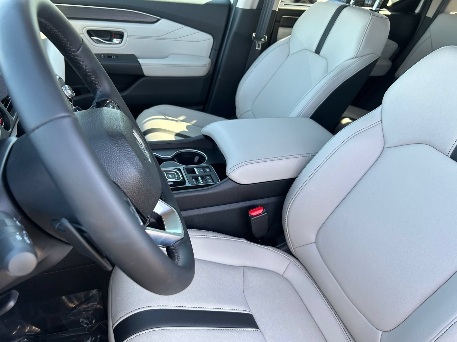 New 2026 Honda Pilot Touring image 17