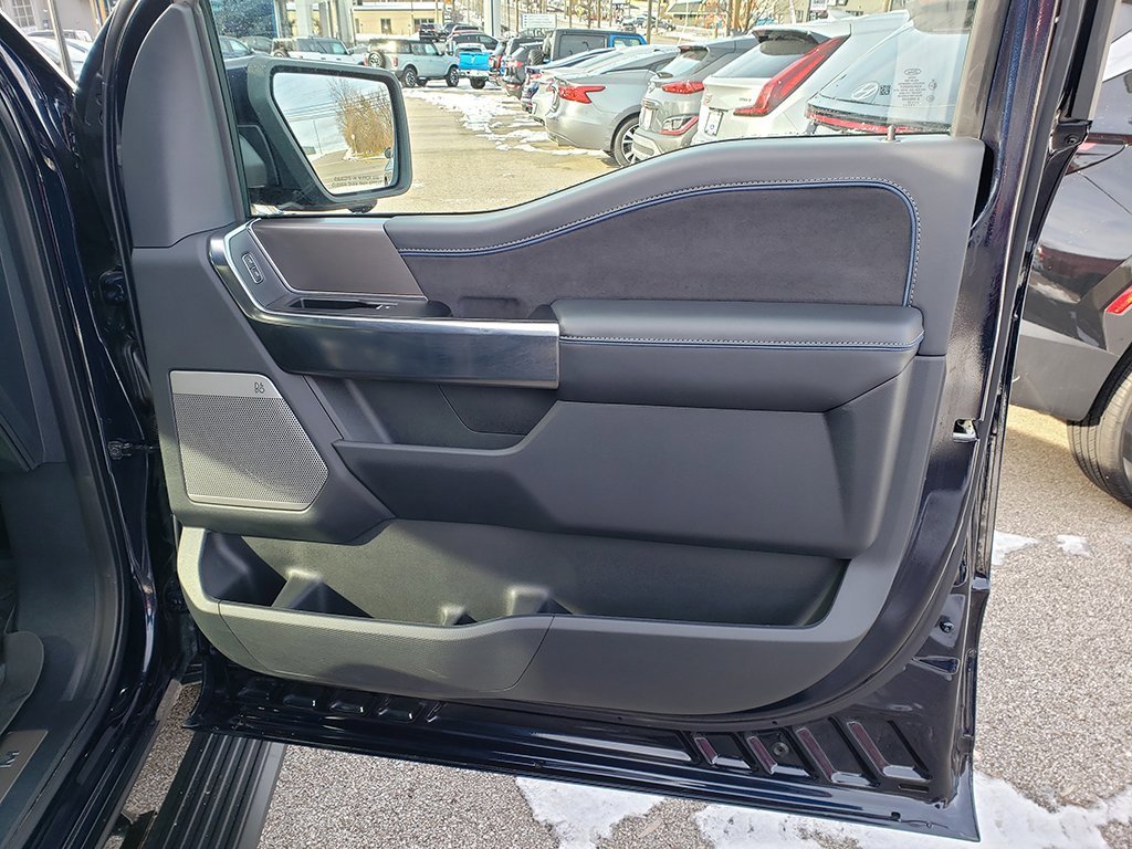 Used 2025 Ford F150 Platinum w/ FX4 Off-Road Package image 20