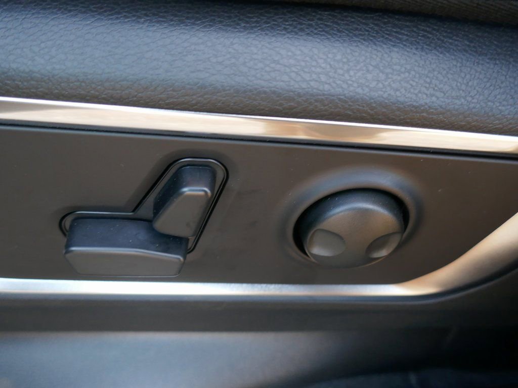 New 2026 RAM 1500 Laramie w/ Night Edition image 17