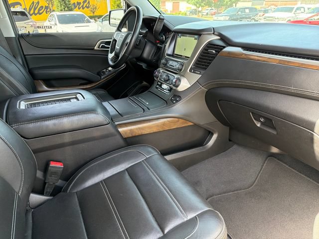 Used 2019 GMC Yukon Denali w/ Denali Ultimate Package AWD/4WD image 23