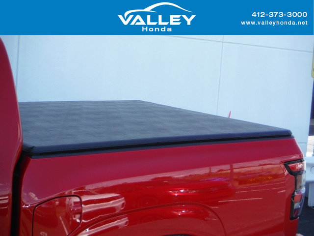 Used 2023 Nissan Frontier SV w/ SV Premium Package AWD/4WD image 3