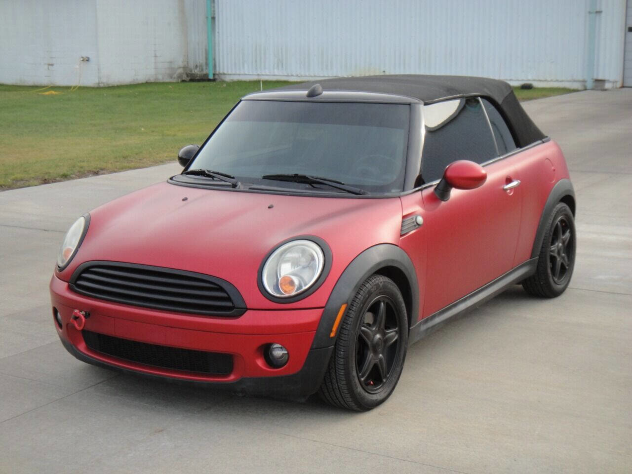 Used 2010 MINI Cooper Convertible image 5