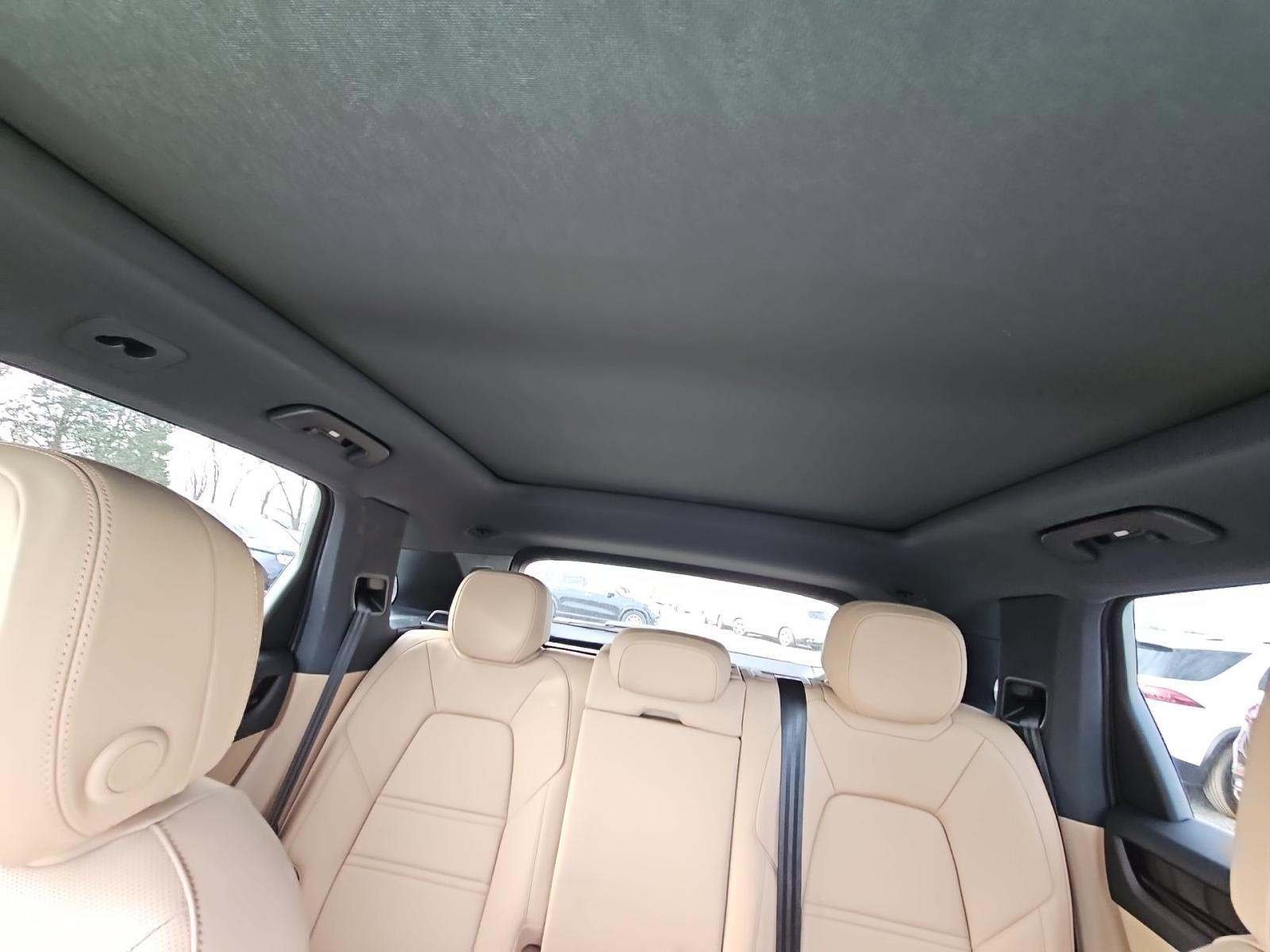 Used 2021 Porsche Cayenne E-Hybrid image 11