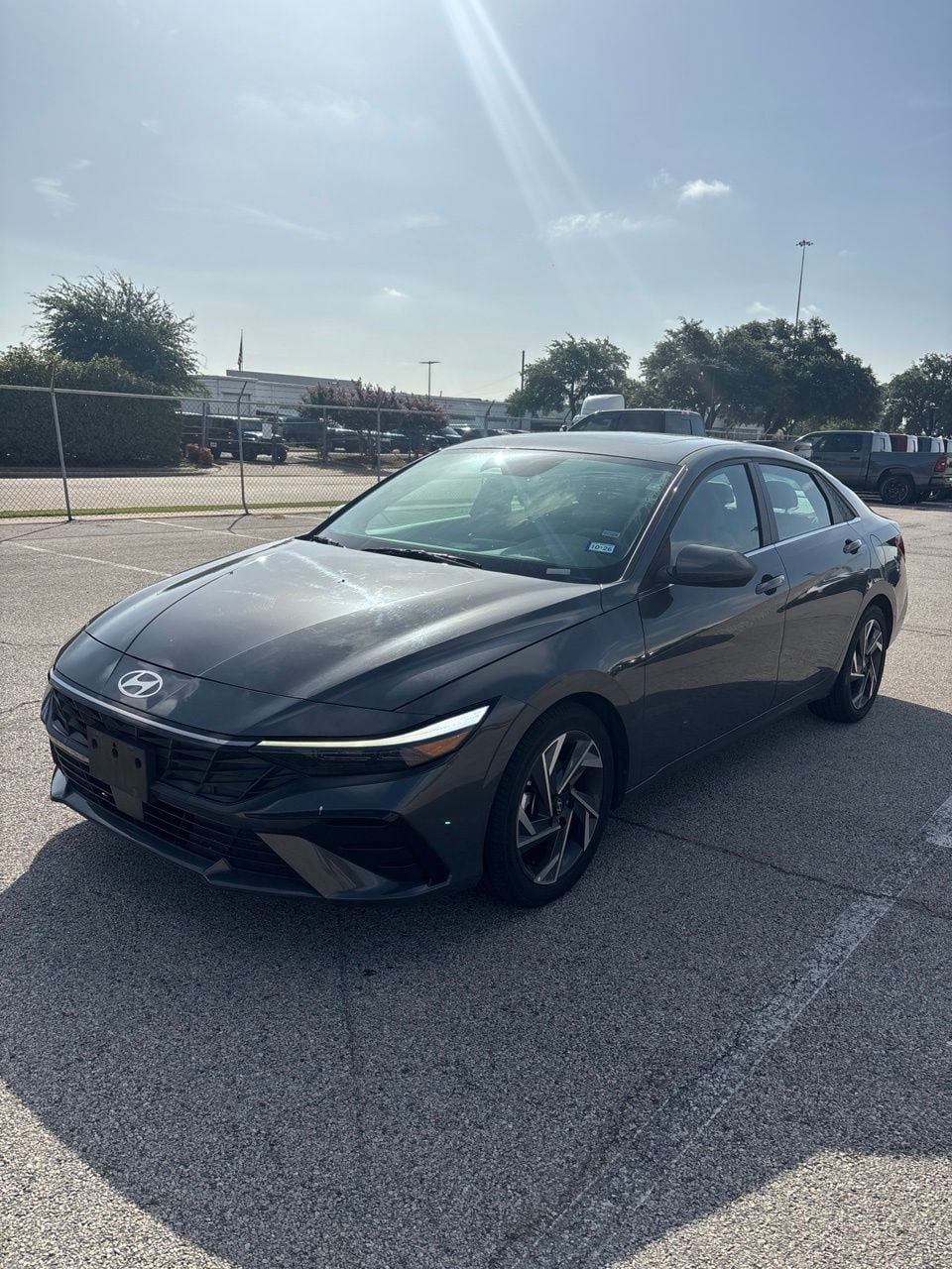 Used 2025 Hyundai Elantra SEL FWD image 1
