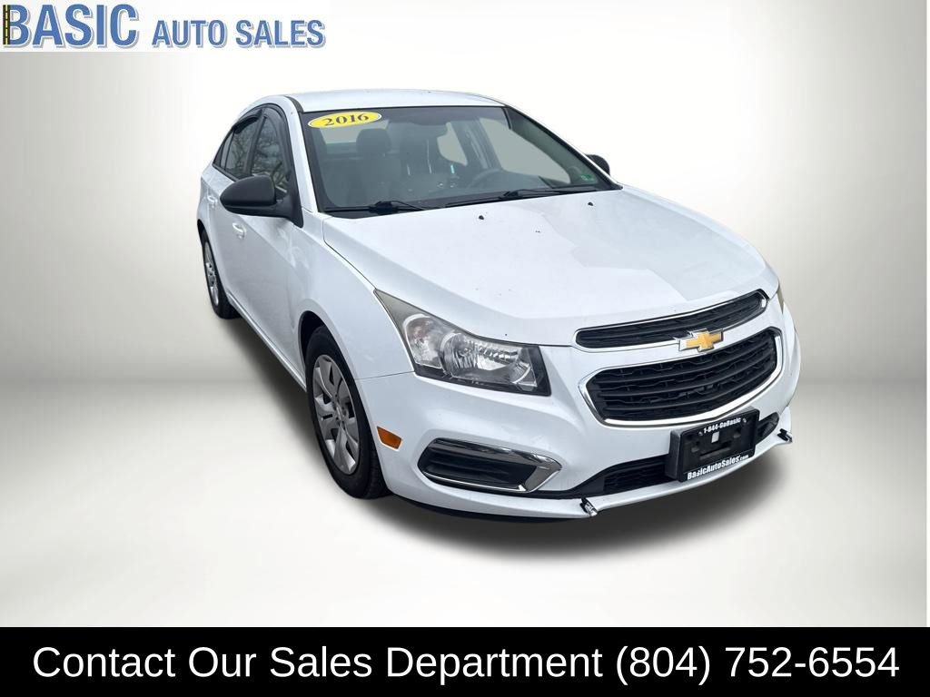 Used 2016 Chevrolet Cruze LS image 4
