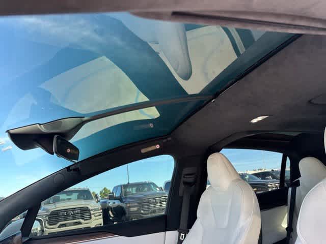 Used 2022 Tesla Model X AWD/4WD image 4