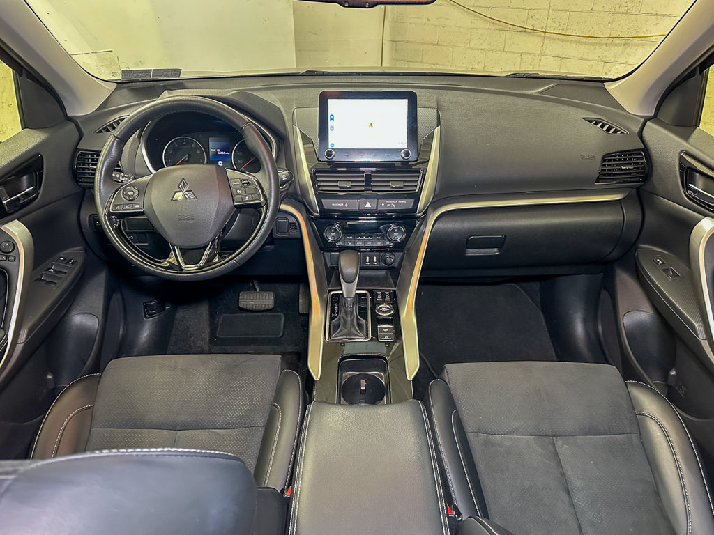 Used 2025 Mitsubishi Eclipse Cross AWD image 25