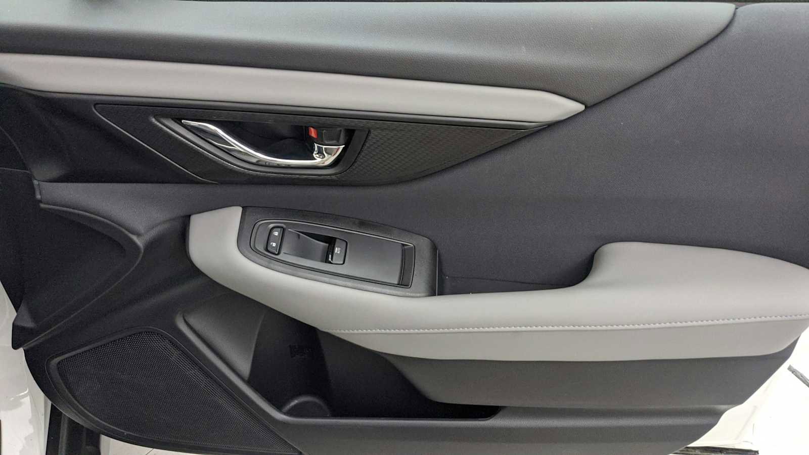 Used 2025 Subaru Outback Premium w/ Popular Package #1A image 24