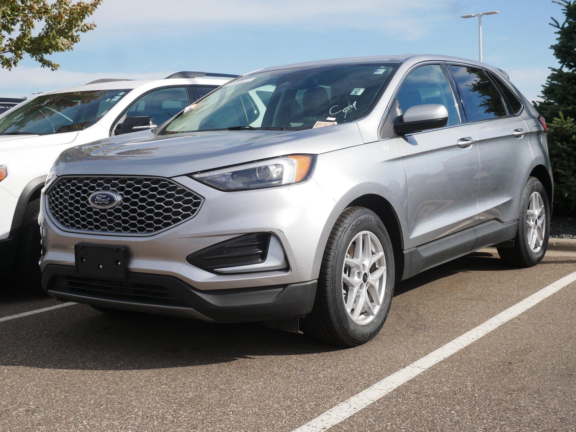 Used 2024 Ford Edge SEL video 2