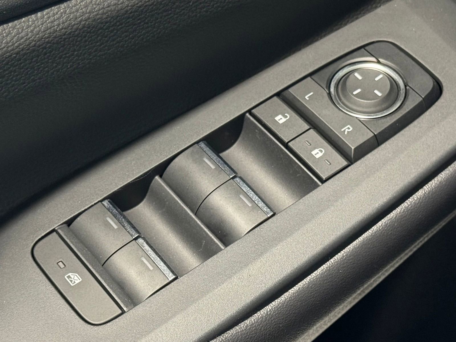 New 2026 Toyota Prius Plug-In Hybrid image 35