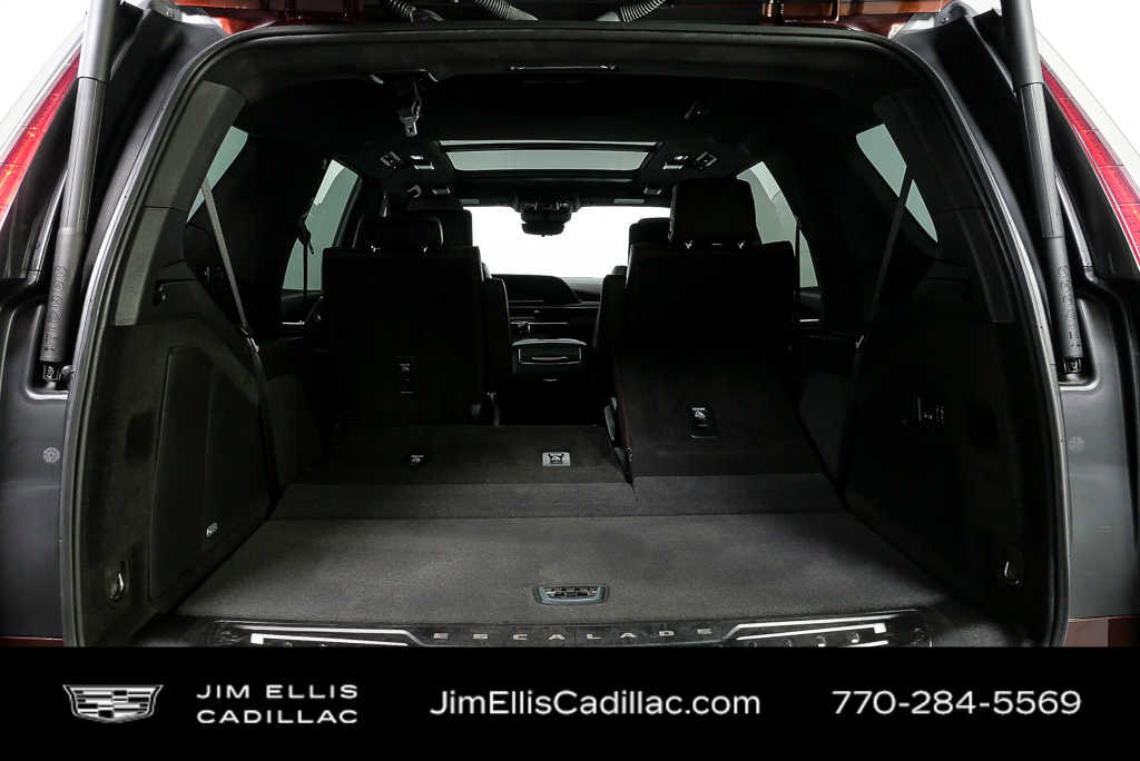 Used 2023 Cadillac Escalade Sport Platinum w/ LPO, ONYX Package image 33
