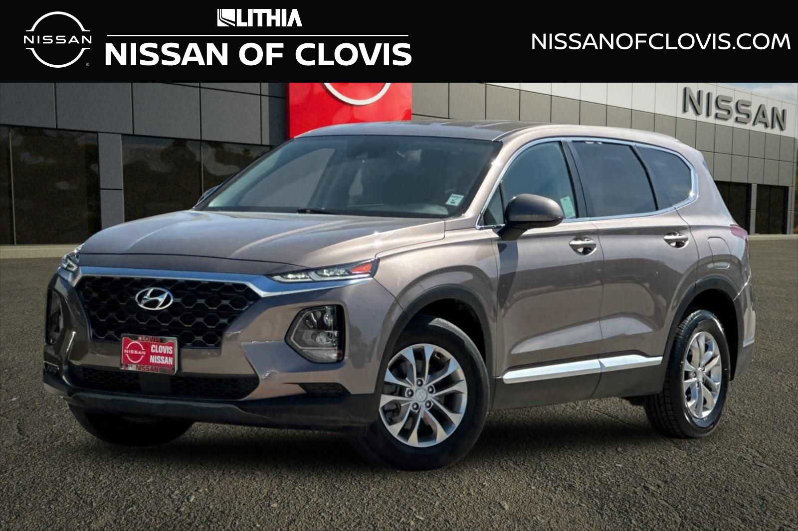 Used 2019 Hyundai Santa Fe SE FWD image 1