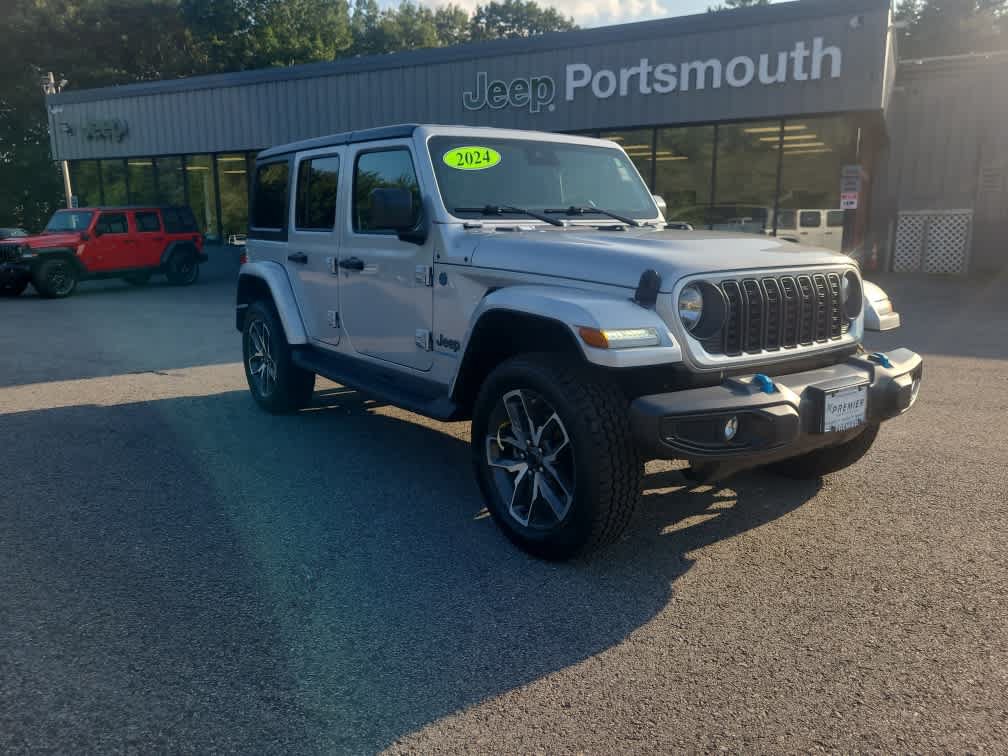 Used 2024 Jeep Wrangler Unlimited w/ Convenience Group