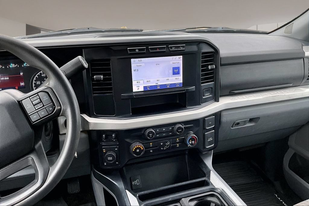 Used 2023 Ford F250 XLT w/ FX4 Off-Road Package AWD/4WD image 6