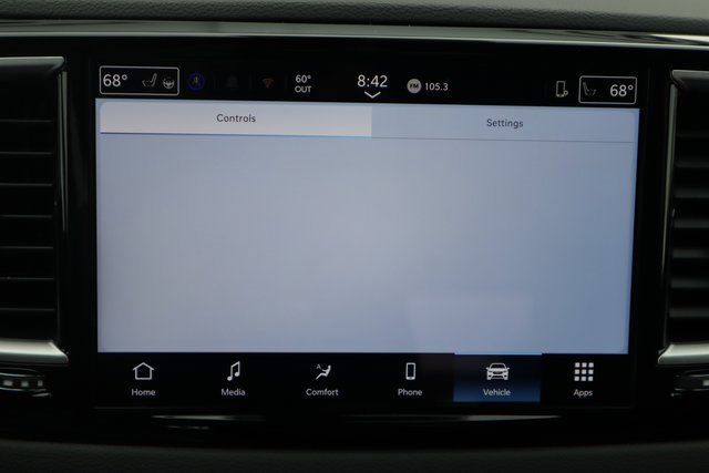 New 2026 Chrysler Voyager LX image 11