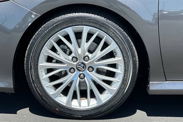 Used 2018 Toyota Camry XLE w/ Audio Package FWD image 30