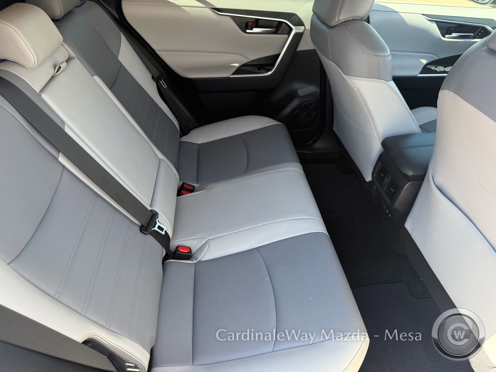 Used 2019 Toyota RAV4 XLE Premium w/ Cold Weather Package image 29