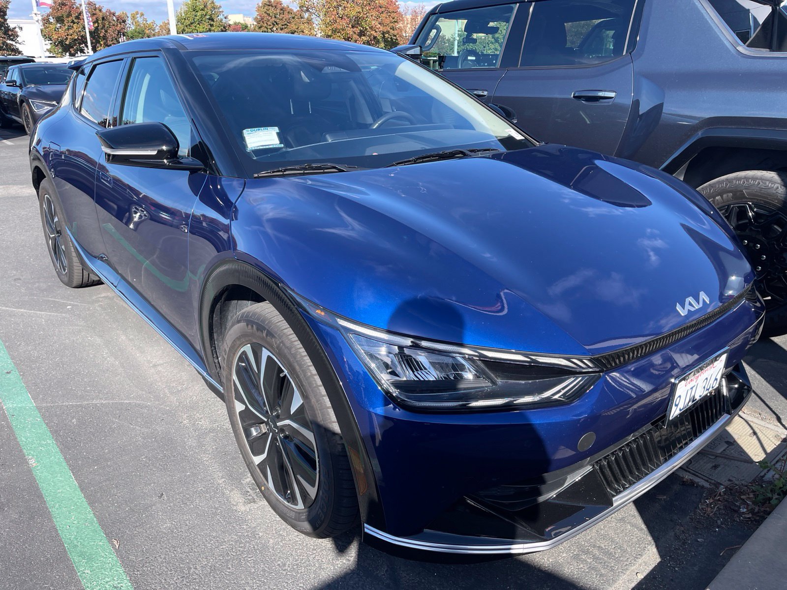 Used 2023 Kia EV6 Wind RWD image 1