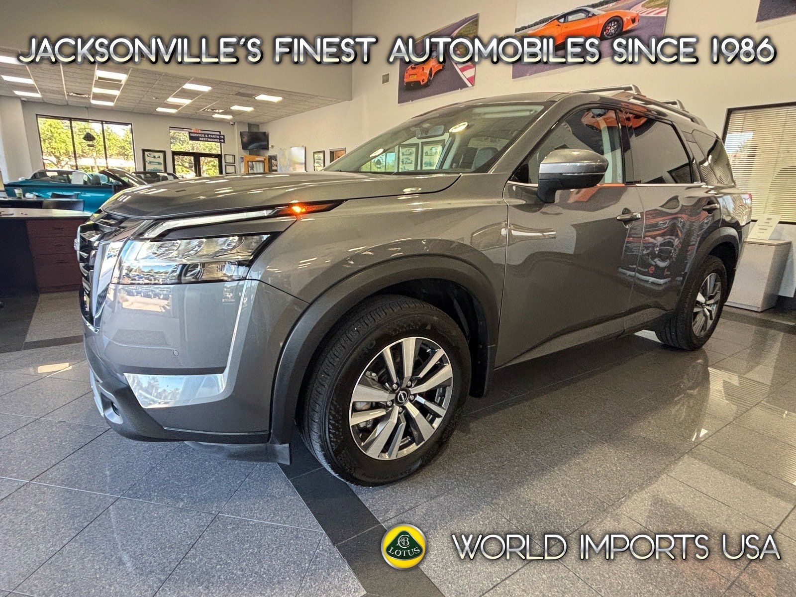 Used 2023 Nissan Pathfinder SL