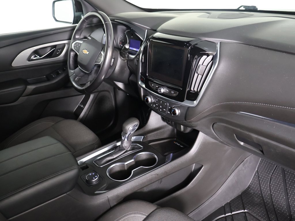 Used 2022 Chevrolet Traverse LT w/ LPO, Floor Liner Package image 29